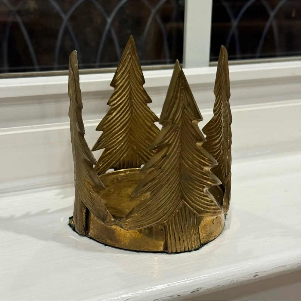 Vintage SOLID BRASS BY JHJ / Trees Candlestick Holder.3.5 x 4”
